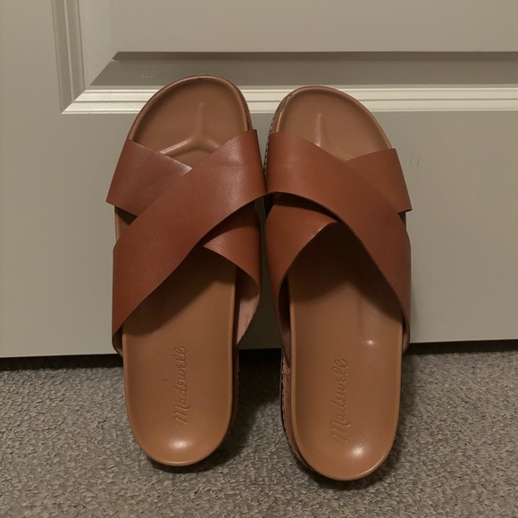 Madewell Dayna Lugsole Slide Sandal in Leather English Saddle | Camel/Brown - Picture 2 of 7